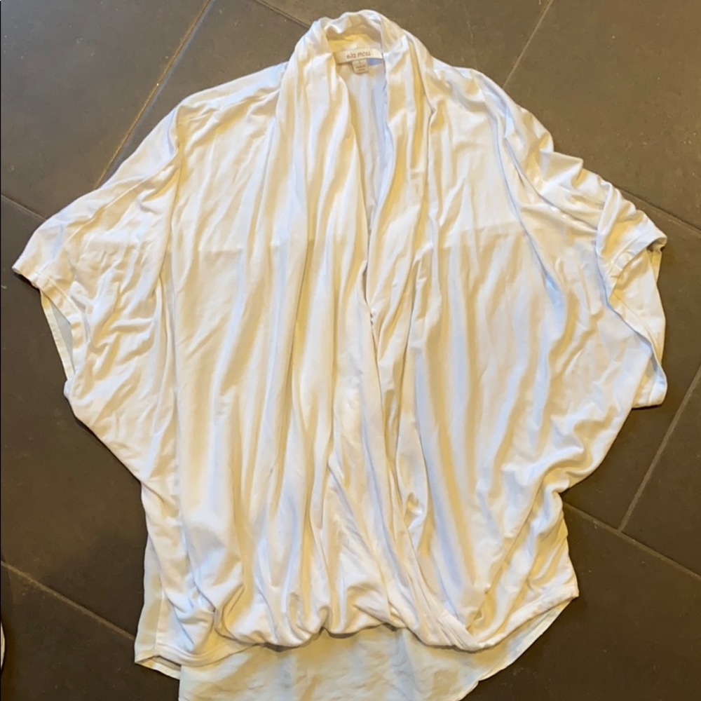 Ella Moss pullover tee with contrast silk back